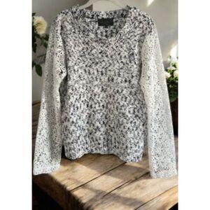 Anthropologie Sunday In Brooklyn Women’s Size XS/M Crochet Sleeve Sweater